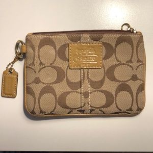Women’s Coach Small Coin Purse